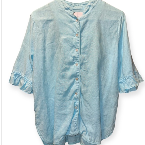 EUC Sleeper 100% Linen Light Blue Button-Down Shirt - Picture 2 of 6